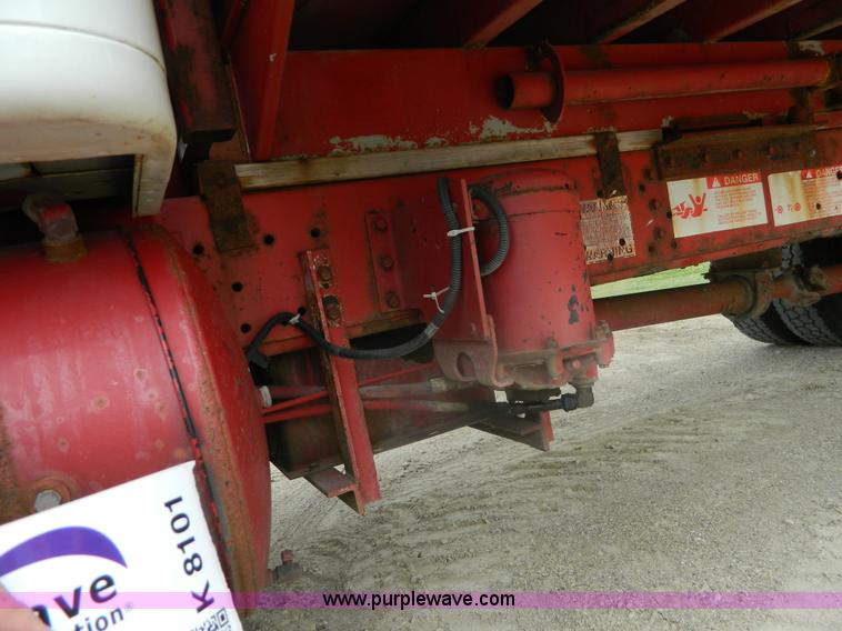 image for item K8102 1999 International 4900 flatbed dump truck