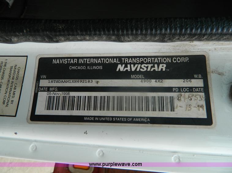 image for item K8102 1999 International 4900 flatbed dump truck