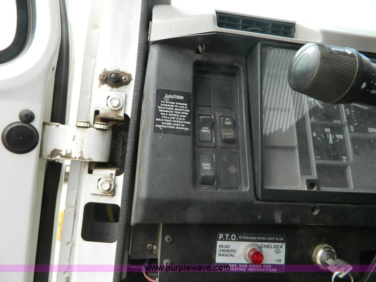 image for item K8102 1999 International 4900 flatbed dump truck