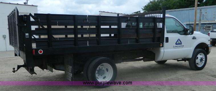 image for item K8103 2001 Ford F450 Super Duty flatbed truck