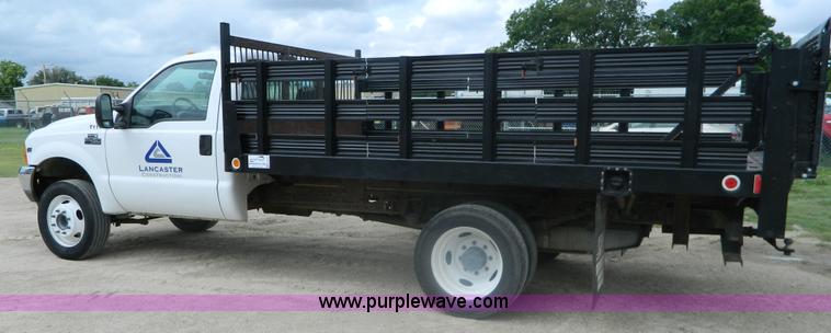 image for item K8103 2001 Ford F450 Super Duty flatbed truck