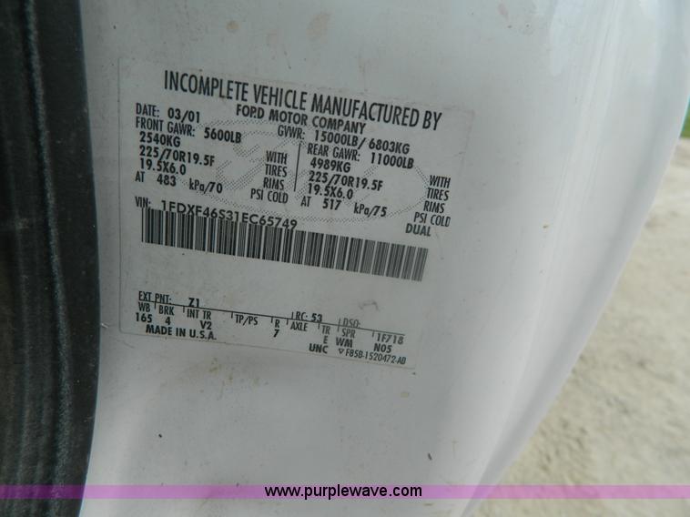 image for item K8103 2001 Ford F450 Super Duty flatbed truck