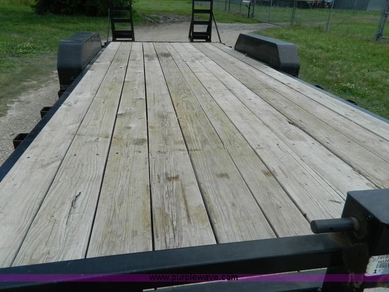 image for item K8104 2009 PJ equipment trailer