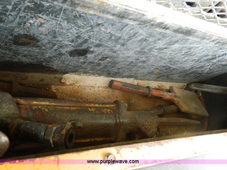 image for item K8105 1993 Atlas Copco XAS90JD air compressor