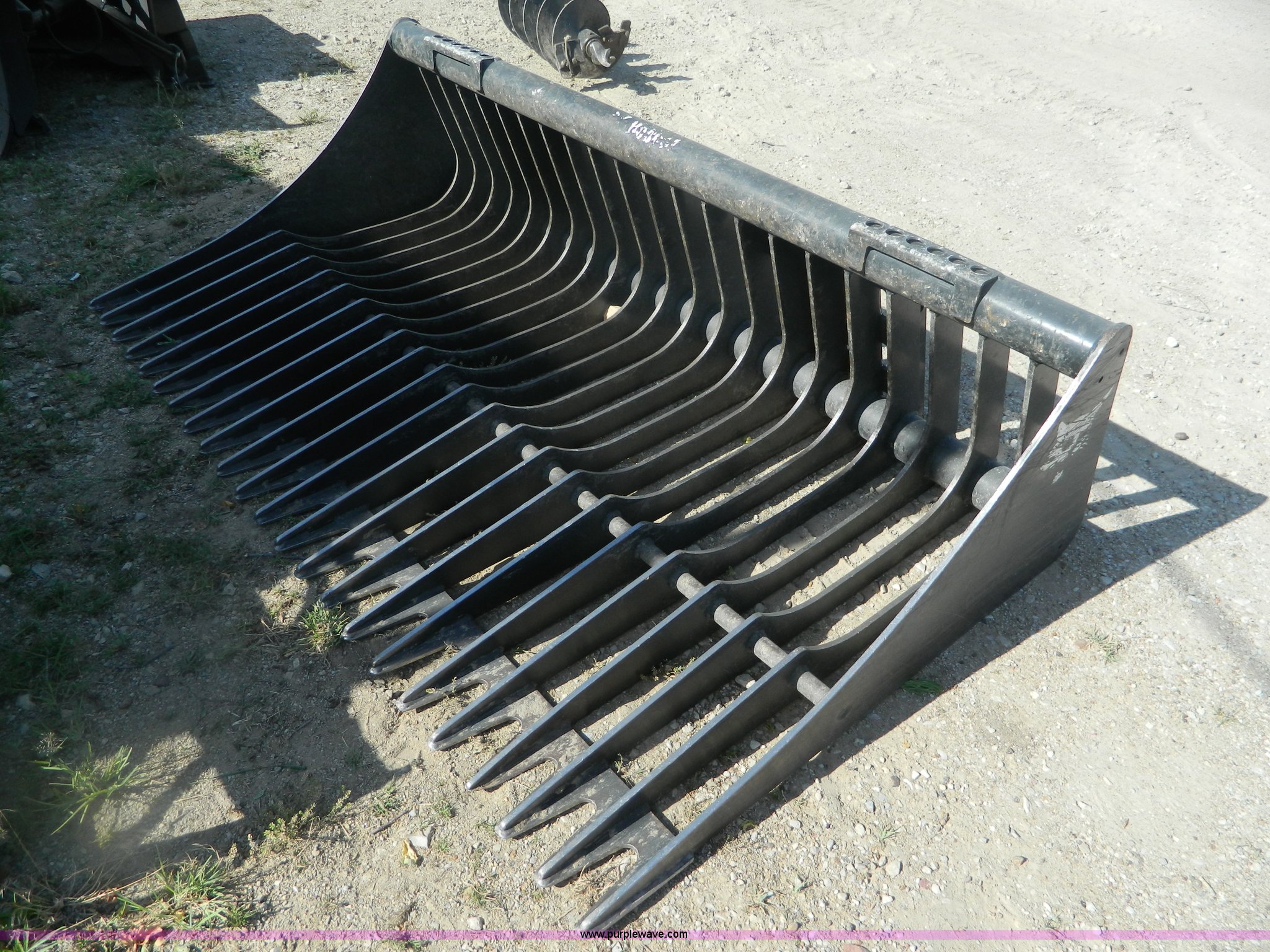 Bobcat rock bucket in Salina, KS Item BG9859 sold Purple Wave