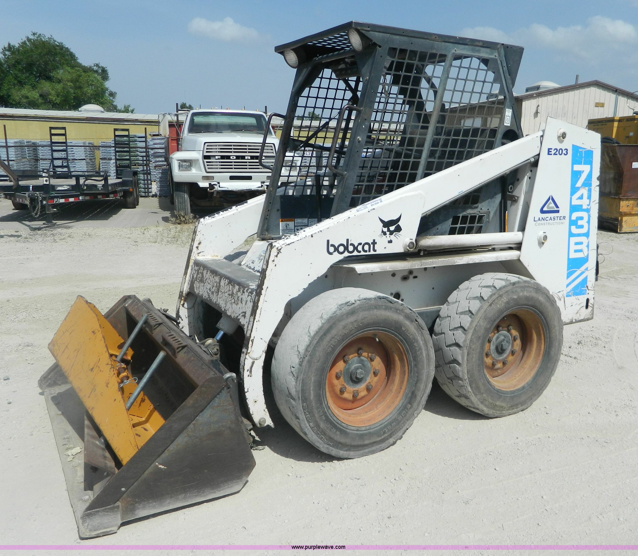 1995 Bobcat 743B skid steer in Salina, KS | Item BH9520 sold | Purple Wave