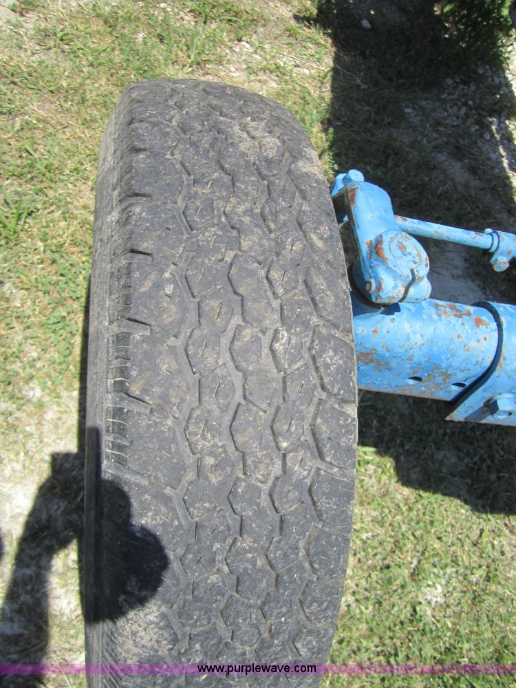 image for item AC9282 Ford 4000 tractor