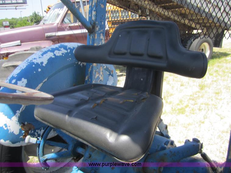 image for item AC9282 Ford 4000 tractor