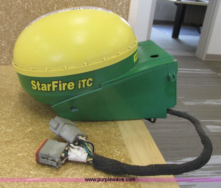John Deere Star Fire ITC GPS receiver in Grand Forks, ND Item AH9972