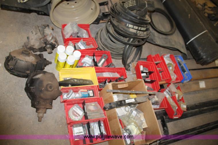 image for item AO9551 Assorted MacDon parts