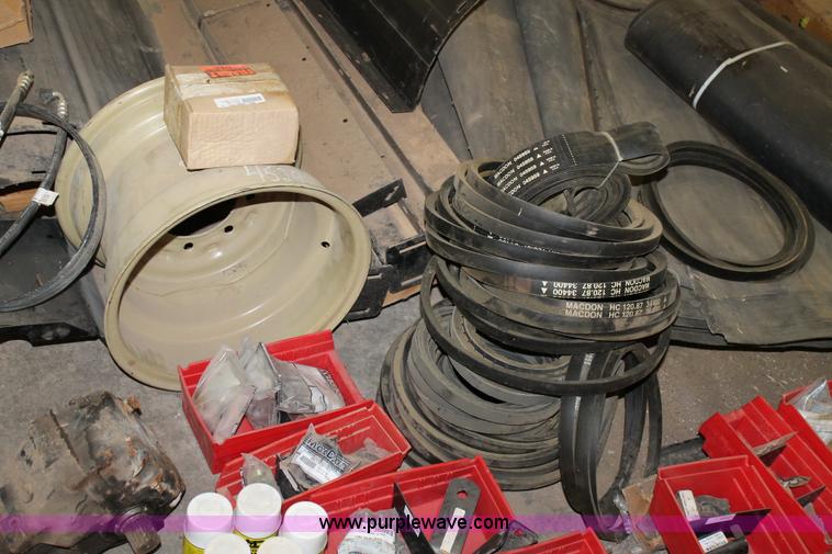 image for item AO9551 Assorted MacDon parts