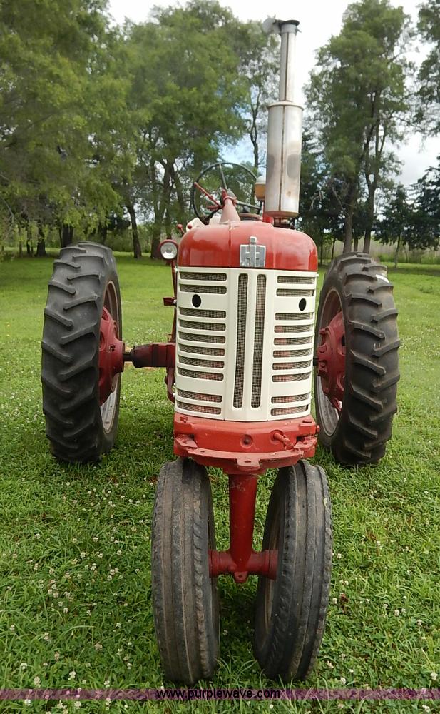 image for item BC9340 1958 Farmall 350 row crop tractor