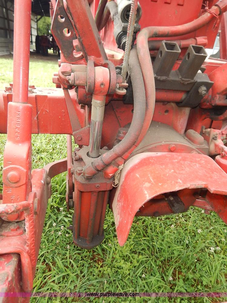 image for item BC9340 1958 Farmall 350 row crop tractor