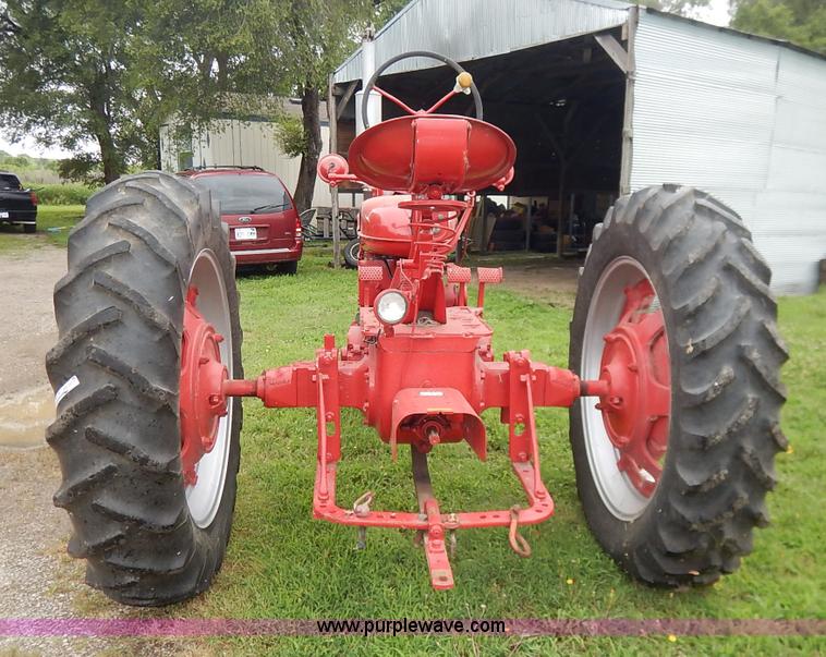 image for item BC9342 Farmall Super H tractor