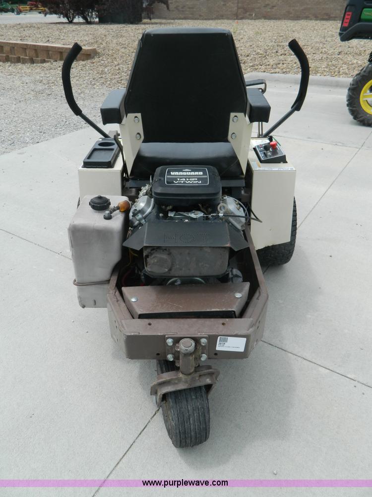 image for item BJ9066 Grasshopper 614 ZTR lawn mower