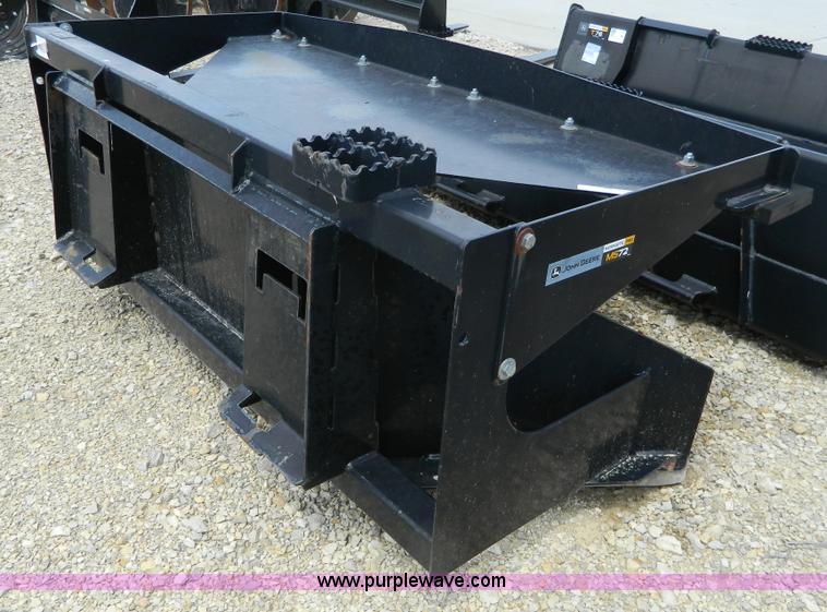image for item BJ9071 John Deere MS72 material scraper
