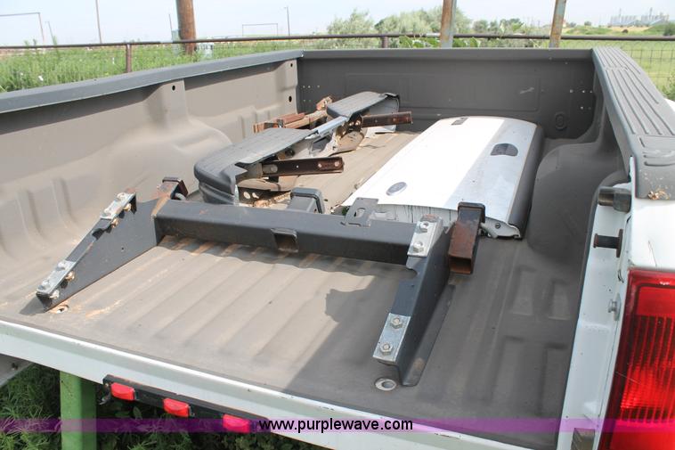 image for item BJ9498 Ford F350 pickup truck bed