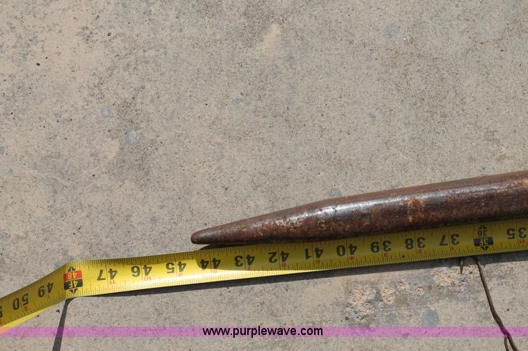 image for item BJ9499 Bale spear