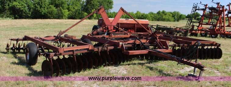 image for item BR9446 International 496 disk