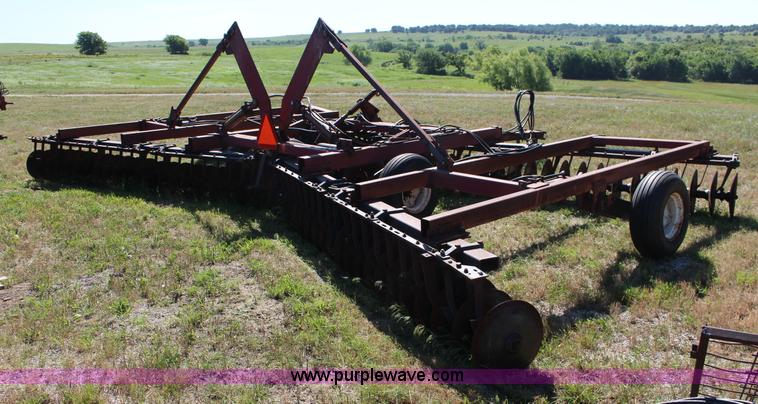 image for item BR9446 International 496 disk