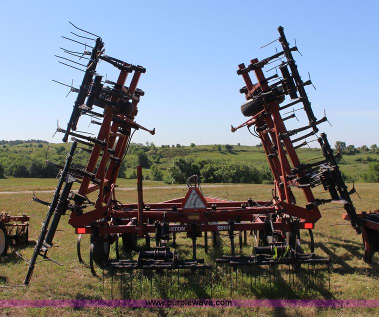 image for item BR9449 Hesston 2210 field cultivator