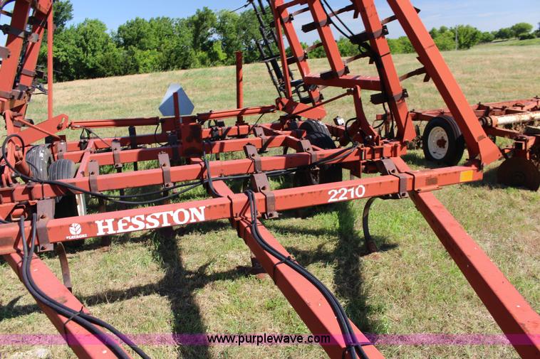 image for item BR9449 Hesston 2210 field cultivator