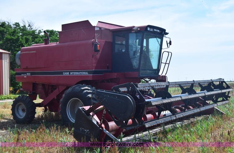 image for item F7898 1991 Case IH 1680 Axial-Flow combine