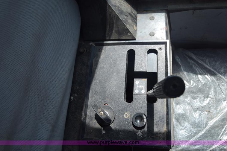 image for item F7898 1991 Case IH 1680 Axial-Flow combine