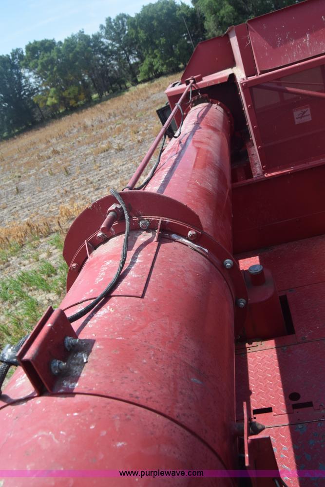 image for item F7898 1991 Case IH 1680 Axial-Flow combine