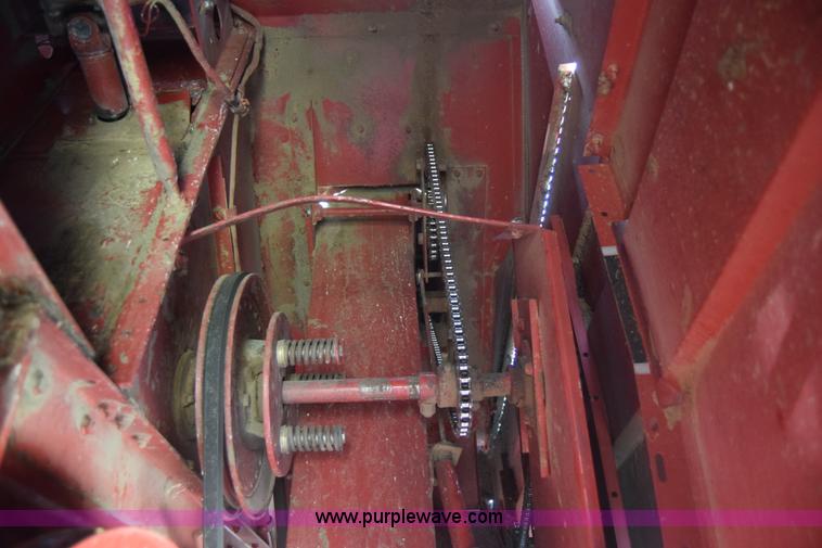 image for item F7898 1991 Case IH 1680 Axial-Flow combine