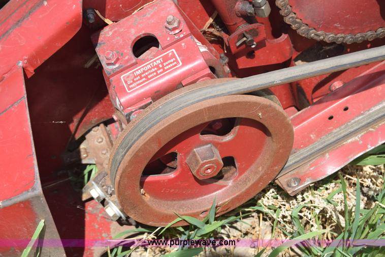 image for item F7898 1991 Case IH 1680 Axial-Flow combine