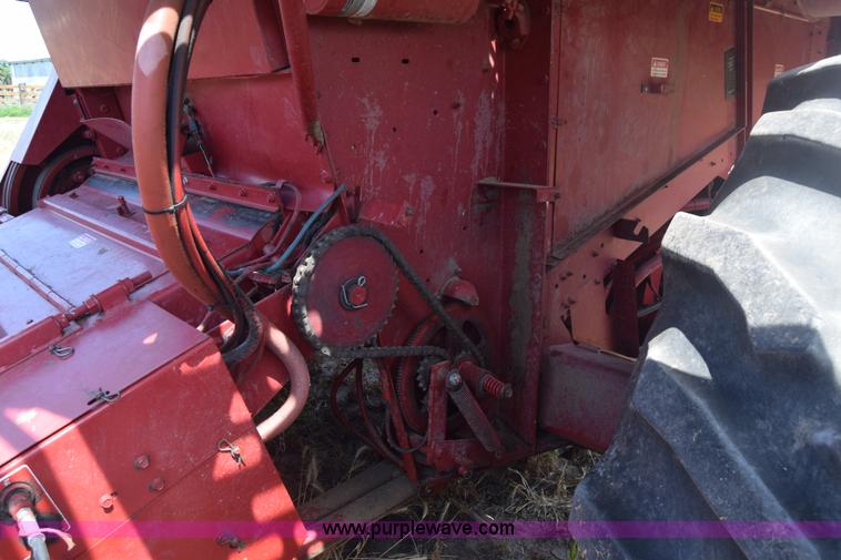 image for item F7898 1991 Case IH 1680 Axial-Flow combine