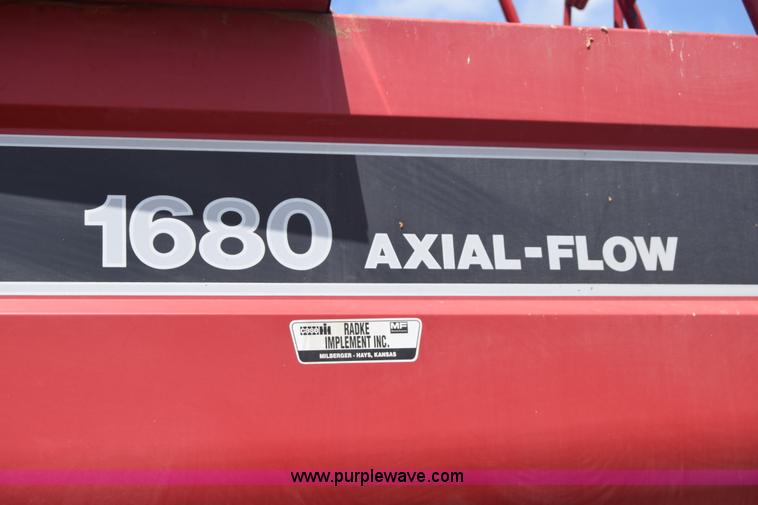 image for item F7898 1991 Case IH 1680 Axial-Flow combine