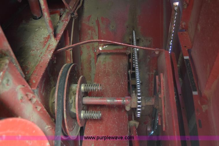 image for item F7898 1991 Case IH 1680 Axial-Flow combine