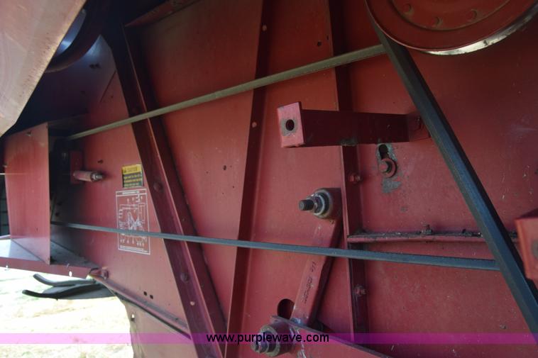 image for item F7898 1991 Case IH 1680 Axial-Flow combine