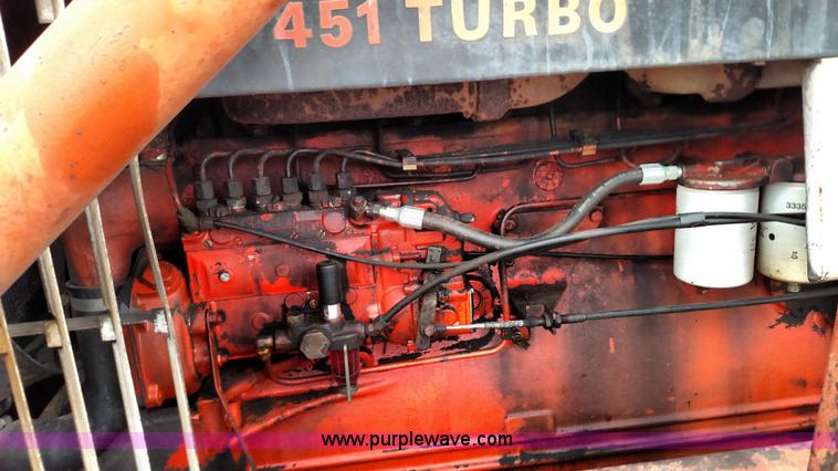 image for item F7942 Case 1270 Agri King tractor