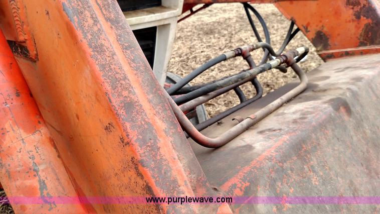 image for item F7942 Case 1270 Agri King tractor