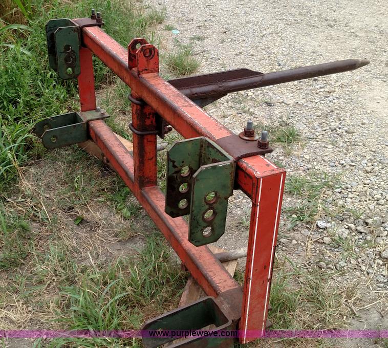 image for item F7942 Case 1270 Agri King tractor