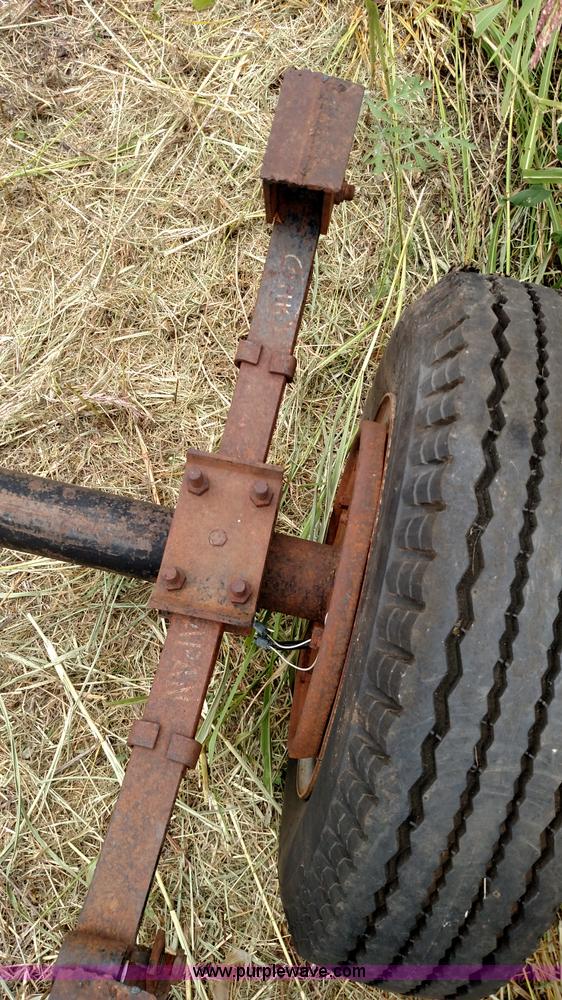 (2) Mobile home axles in Udall, KS Item F7948 sold Purple Wave