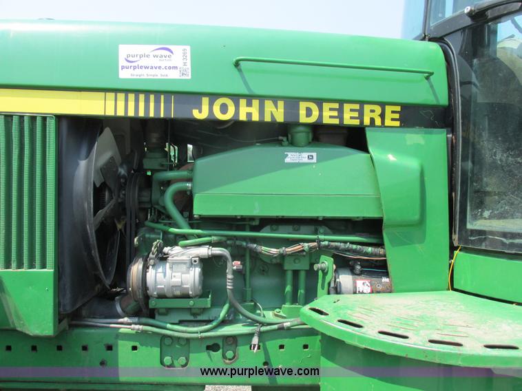 image for item H3269 1994 John Deere 4960 MFWD tractor