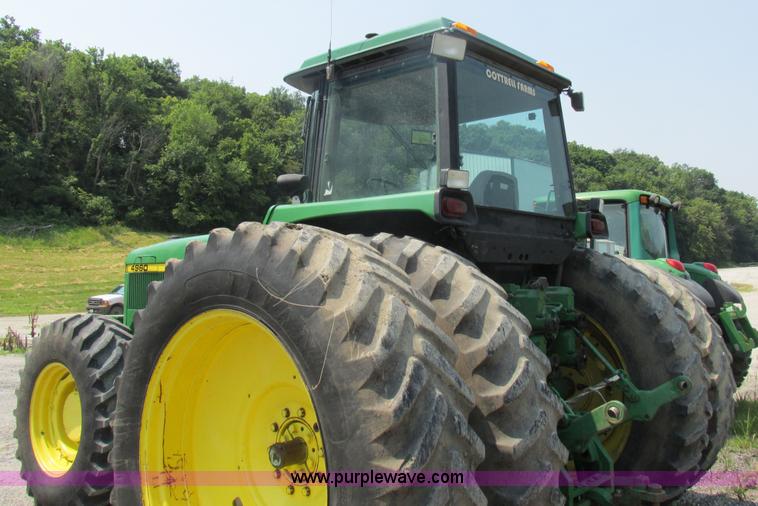 image for item H3269 1994 John Deere 4960 MFWD tractor