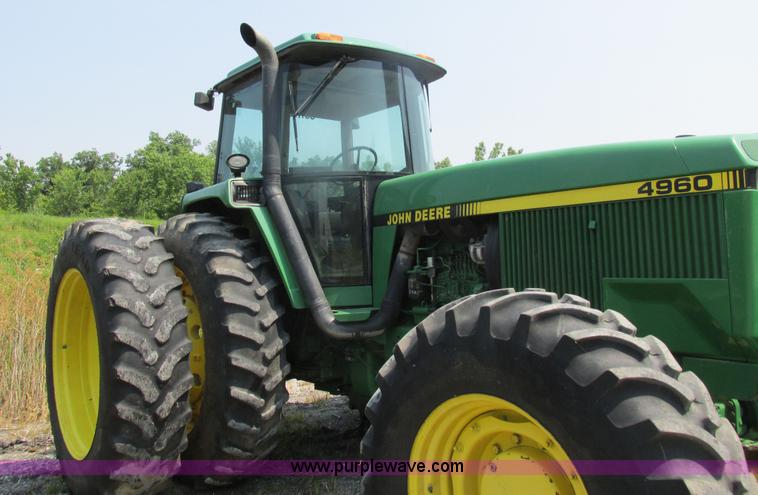image for item H3269 1994 John Deere 4960 MFWD tractor