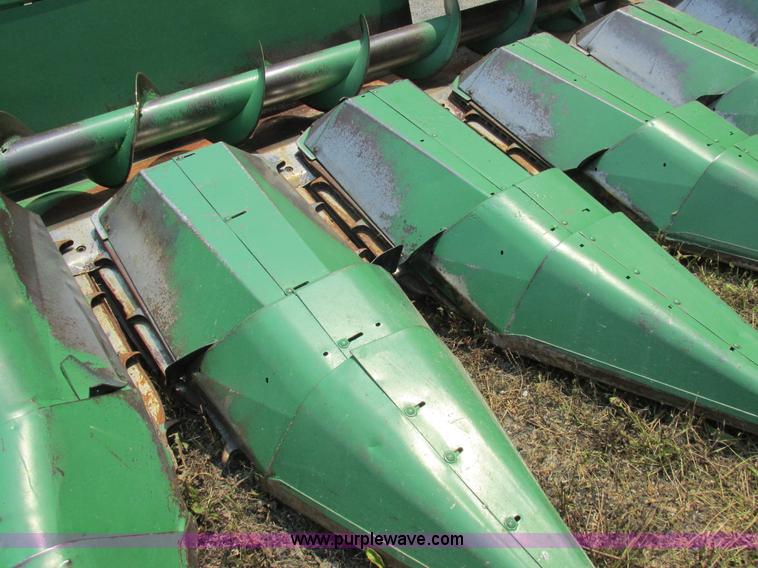 image for item H3271 John Deere corn head