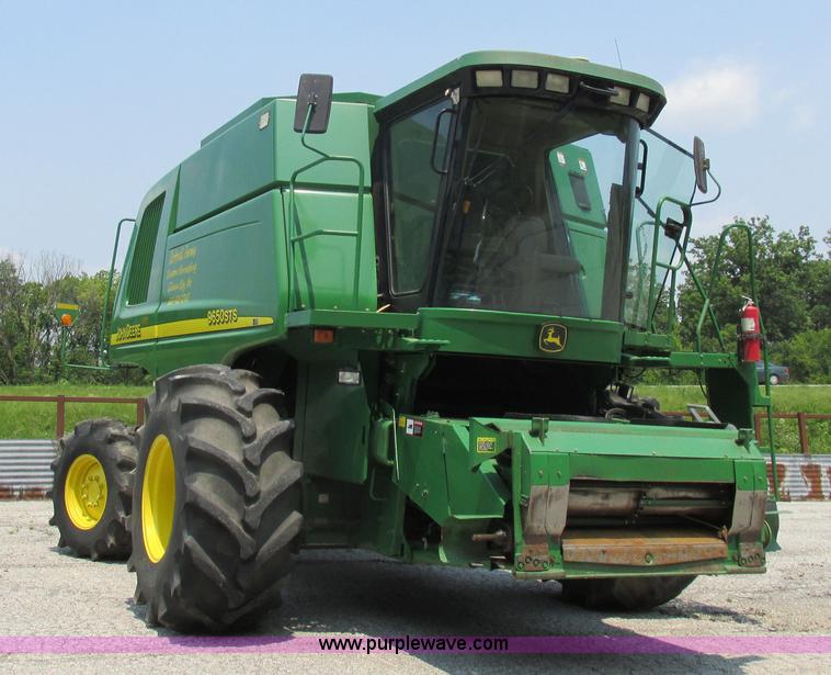 image for item H3272 2003 John Deere 9650 STS RWA combine