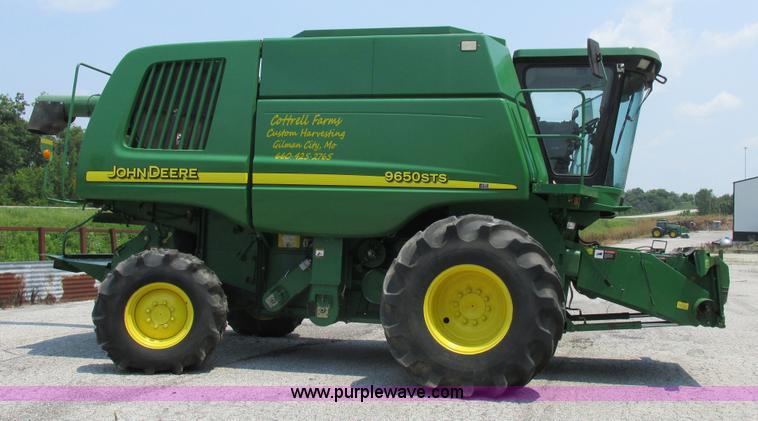 image for item H3272 2003 John Deere 9650 STS RWA combine