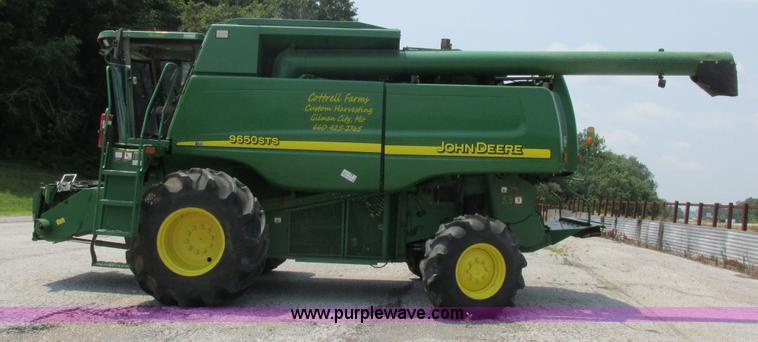 image for item H3272 2003 John Deere 9650 STS RWA combine