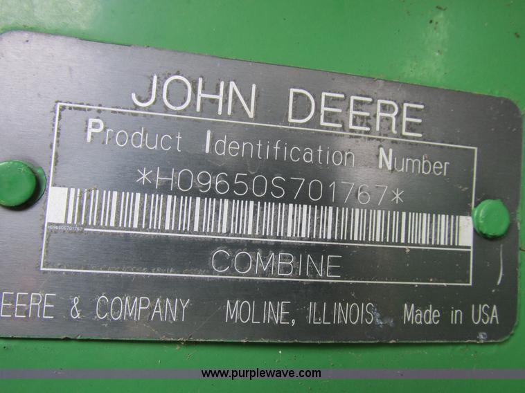 image for item H3272 2003 John Deere 9650 STS RWA combine