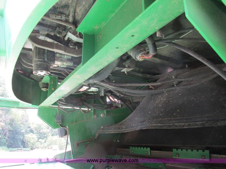 image for item H3272 2003 John Deere 9650 STS RWA combine