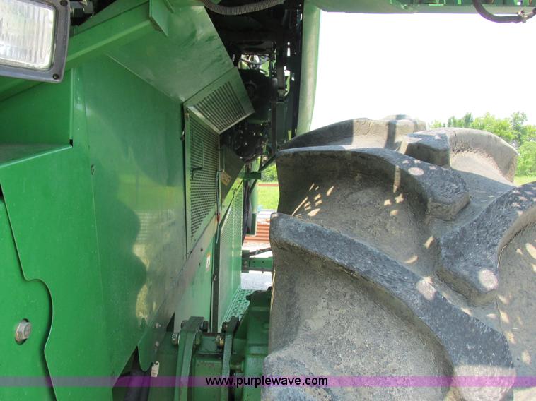 image for item H3272 2003 John Deere 9650 STS RWA combine