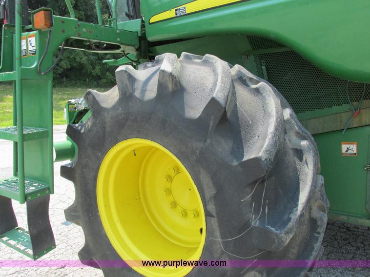 image for item H3272 2003 John Deere 9650 STS RWA combine